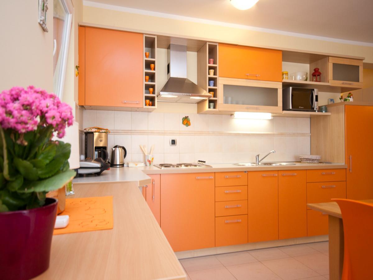 Apartments Lovorka Baška Eksteriør billede